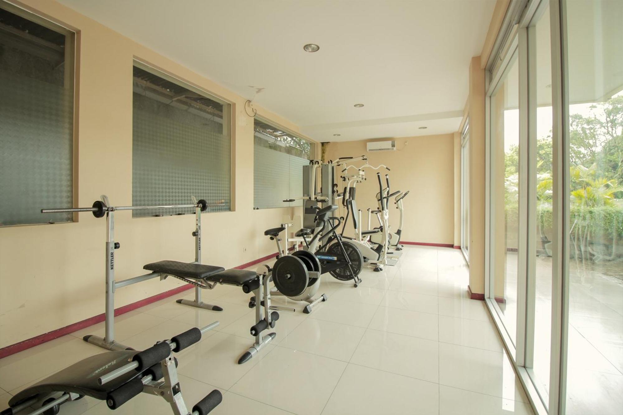 Collection O 295 Grha Ciumbuleuit Guest House Bandung Ngoại thất bức ảnh