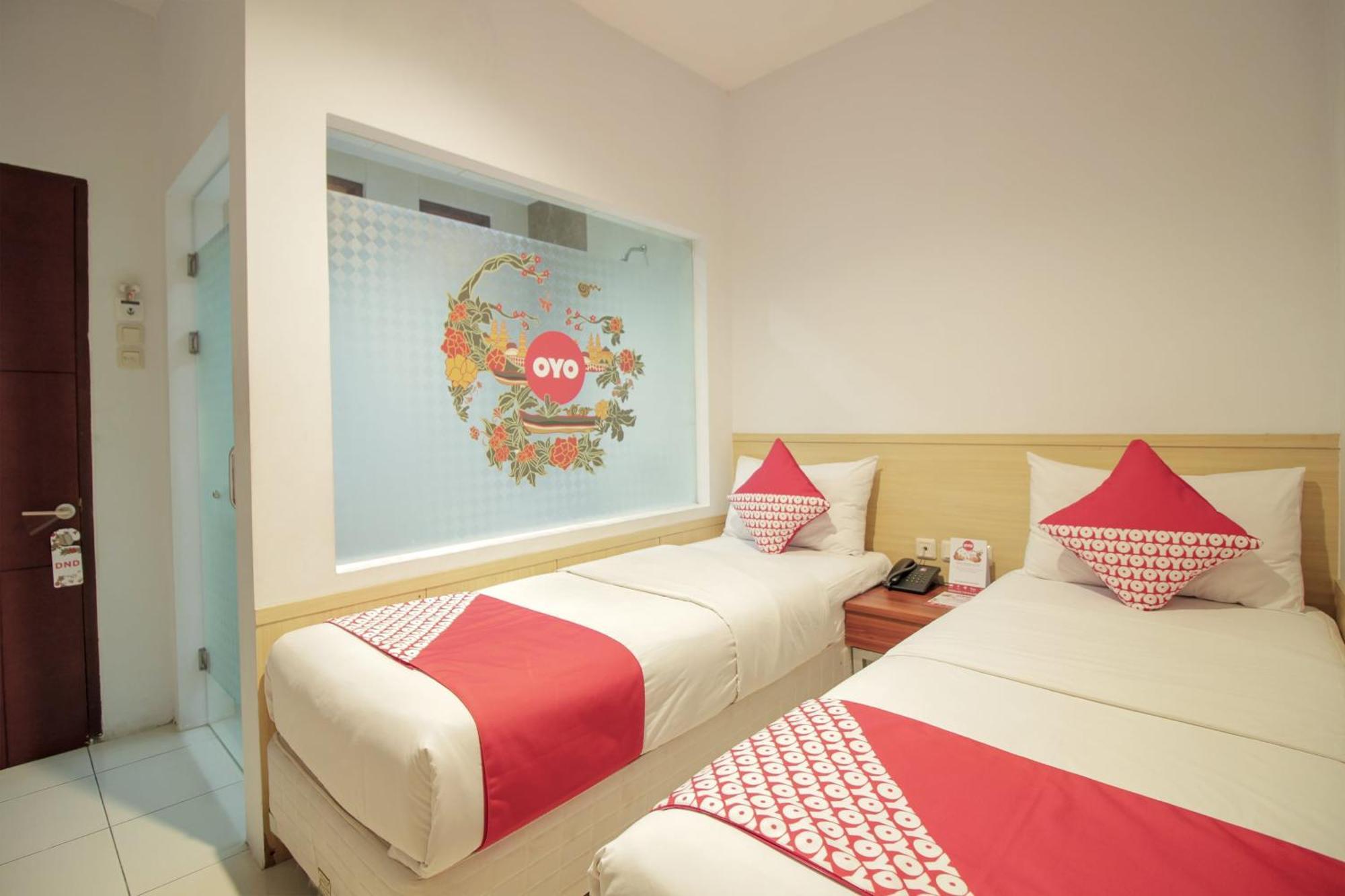 Collection O 295 Grha Ciumbuleuit Guest House Bandung Ngoại thất bức ảnh
