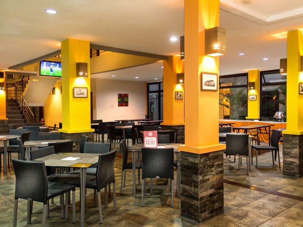 Collection O 295 Grha Ciumbuleuit Guest House Bandung Ngoại thất bức ảnh